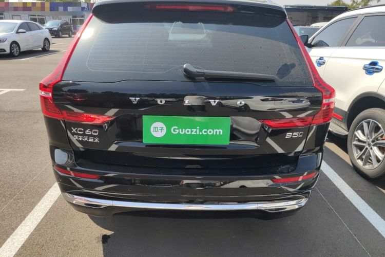 Used Volvo XC60 2025 B5 Four-Wheel Drive Smart & Advanced Luxury Edition
