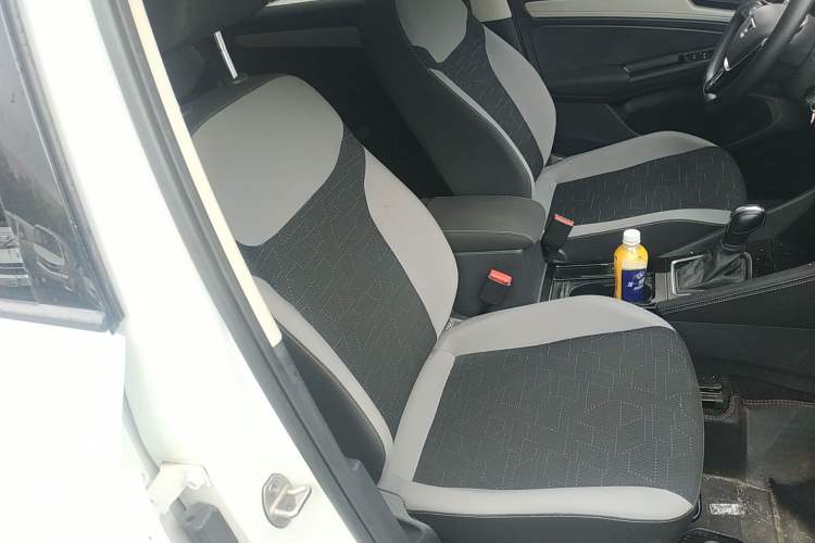 Used Jetta VS5 2023 280TSI Automatic Trend Edition
