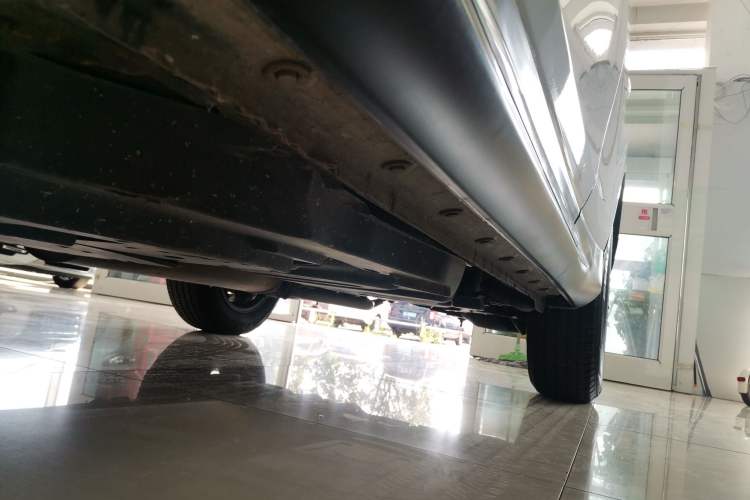 Used Toyota RAV4 2016 2.0L CVT Two-Wheel Drive Fashion Edition China V Standard
