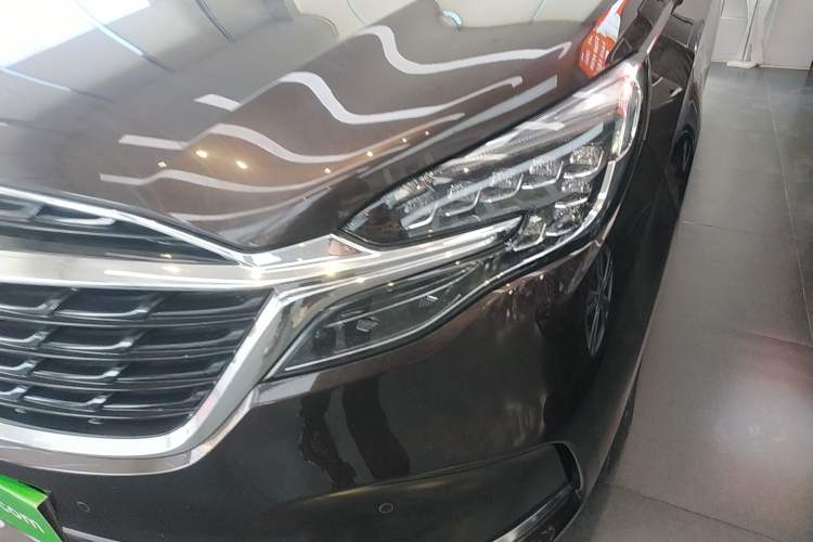 Used Buick GL8 2020 ES Land Cruiser 653T Luxury Model