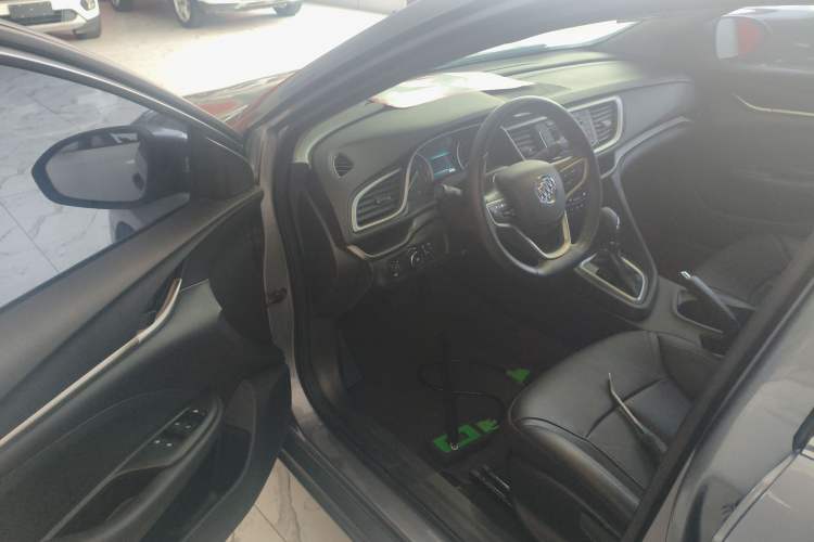 Used Buick Excelle GX 2018 18T Automatic Elite Model