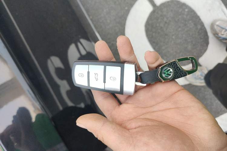 Used Volkswagen Magotan 2015 1.8TSI Advanced Model