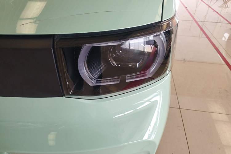 Used Wuling Hongguang MINIEV 2021 Macaron Premium Model – Lithium Iron Phosphate