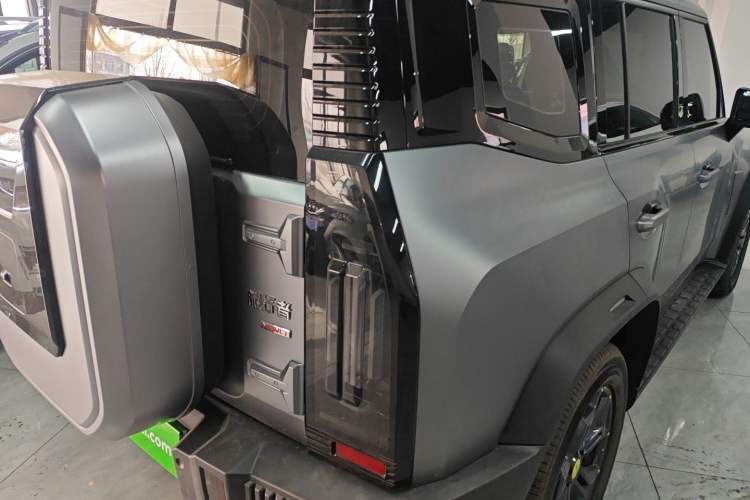 Used JETOUR Traveler 2023 2.0T All-Wheel-Drive CrossPRO
