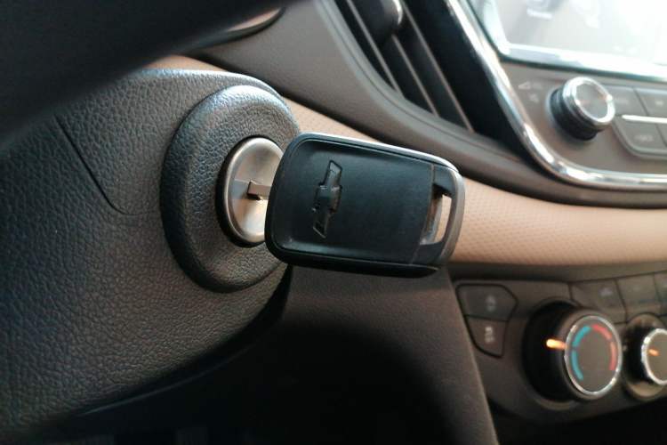 Used Chevrolet Monza 2020 320 Automatic Enjoyment Edition
