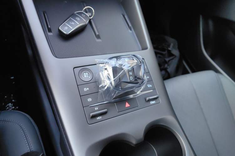 Used BYD Qin PLUS 2025 DM-i Smart Drive 55KM Leading Model