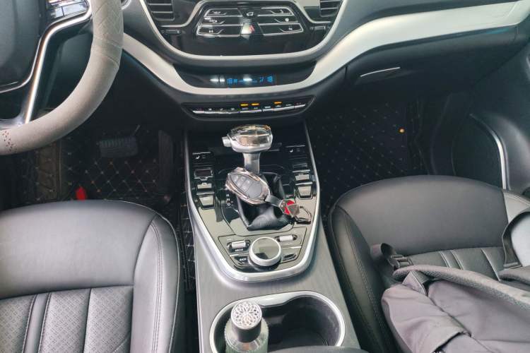 Used Soueast DX7 2018 Prime 1.8T DCT Flagship Model China V Standard