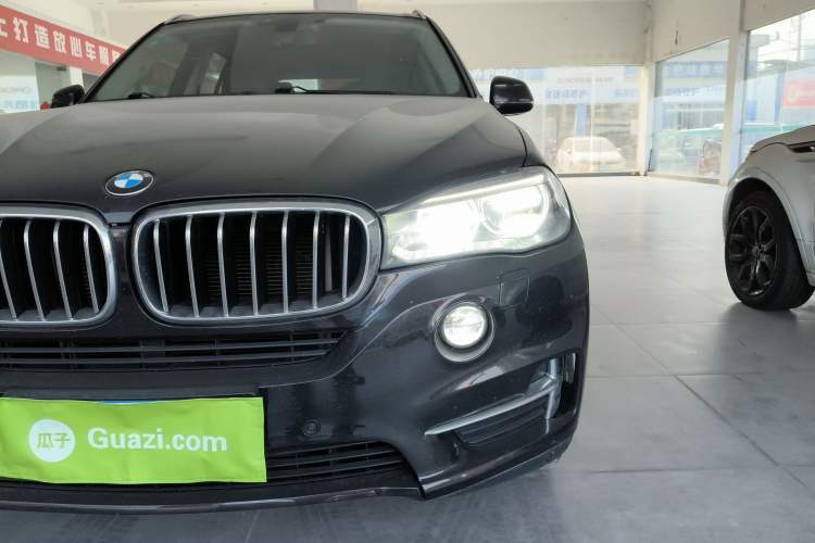 Used BMW X5 2017 xDrive28i
