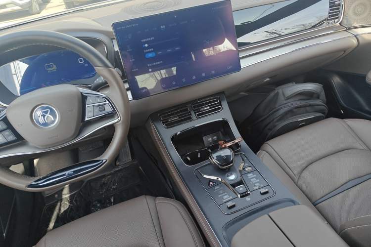 Used BYD Han 2020 EV Long-Range Luxury Model