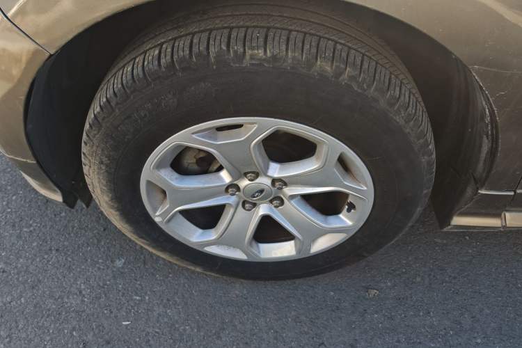 Used Ford Edge 2012 2.0T Elite Sunroof Edition
