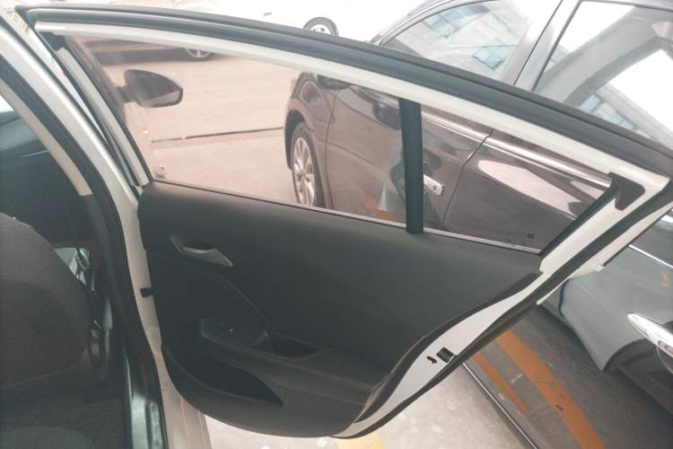 Used Chevrolet Cavalier 2019 320 Automatic Enjoyment with Sunroof
