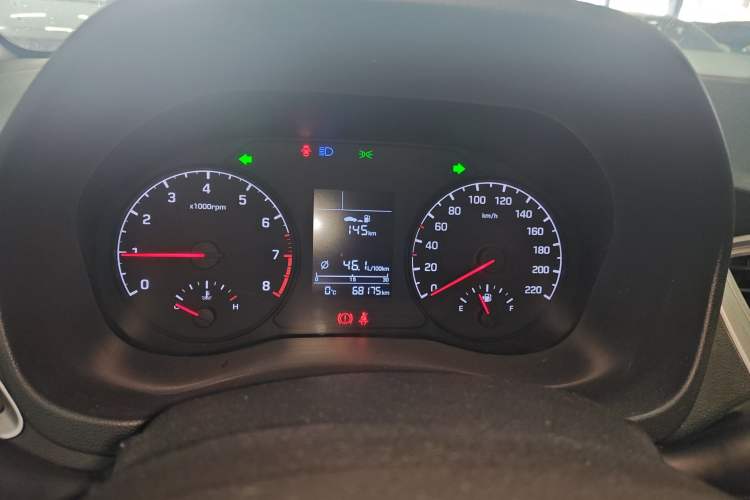 Used Hyundai Verna 2016 1.4L Manual Cool Edition GLS
