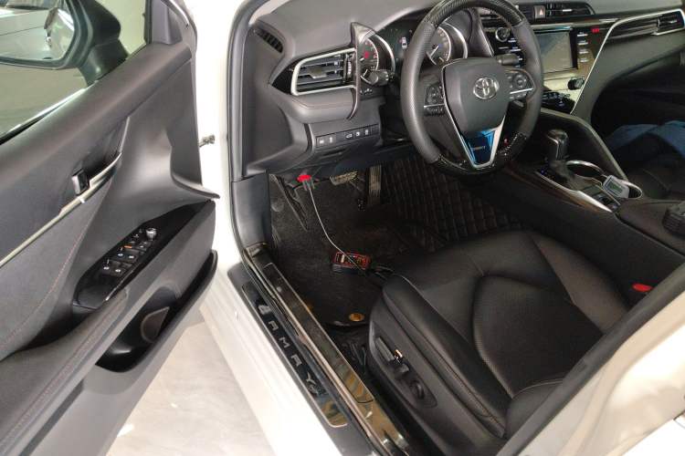 Used Toyota Camry 2018 2.0G Luxury Edition