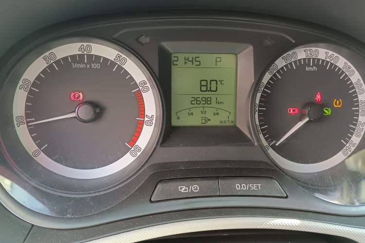 Used Skoda Fabia 2017 1.4L Automatic Car Enjoy Edition
