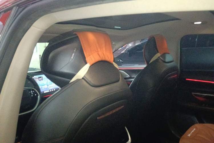 Used XPeng P7 2020 670N
