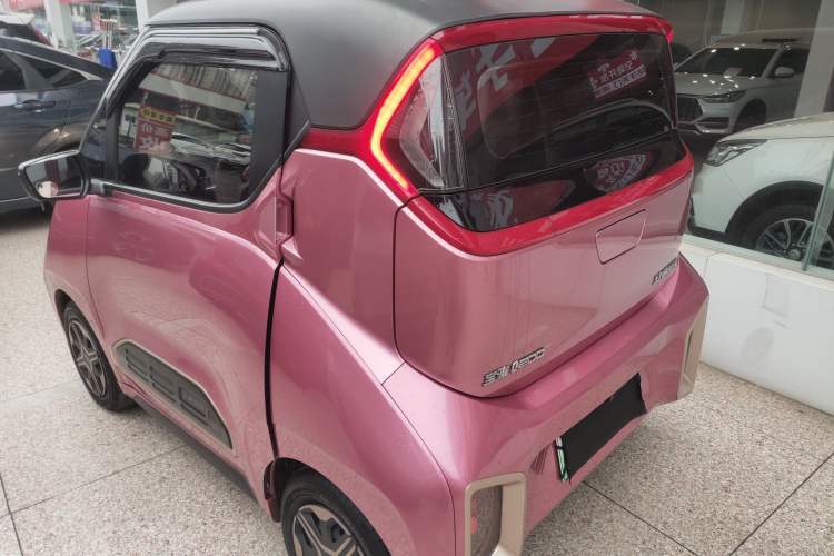 Used Baojun E200 2019 250KM Smart Drive Edition
