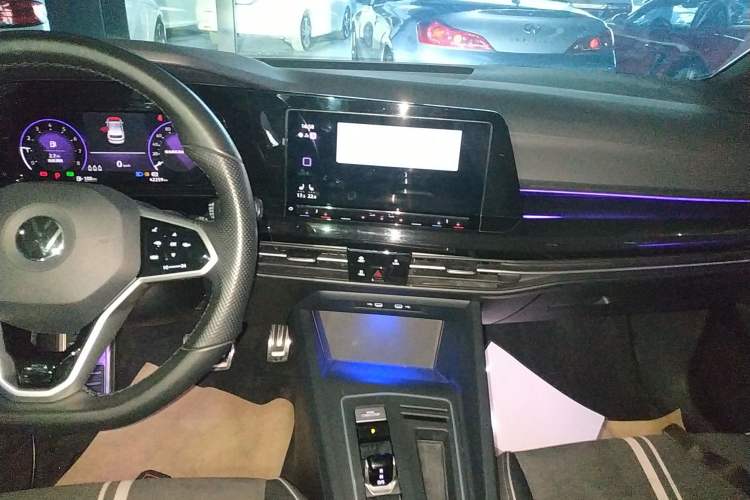 Used Volkswagen Golf 2021 280TSI DSG R-Line