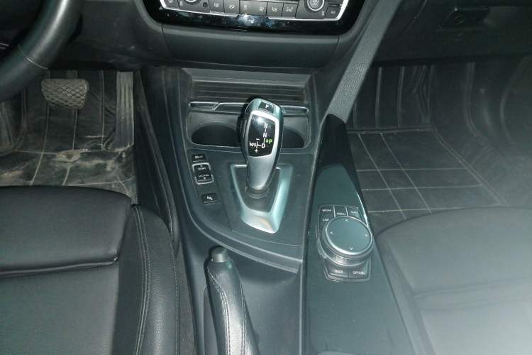 Used BMW 3 Series 2019 320Li Fashion Model
