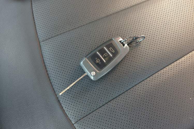 Used Geely Auto Vision X3 2021 PRO 1.5L Manual Elite Model
