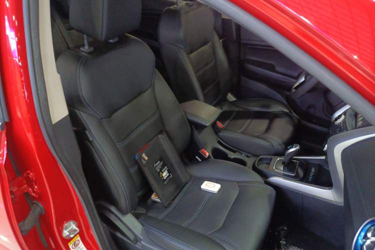 Used BYD Yuan New Energy 2018 EV360 Smart Connected Cool Model
