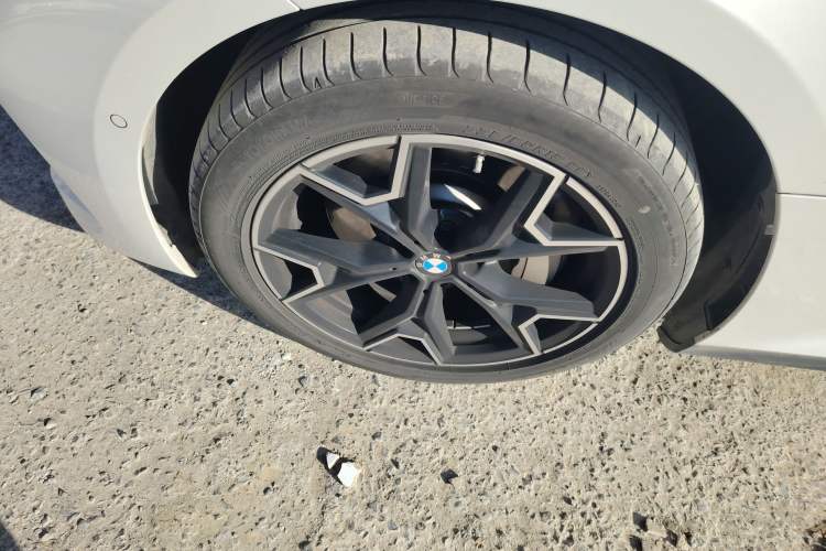 Used BMW i3 2025 eDrive 40 L Midnight Edition
