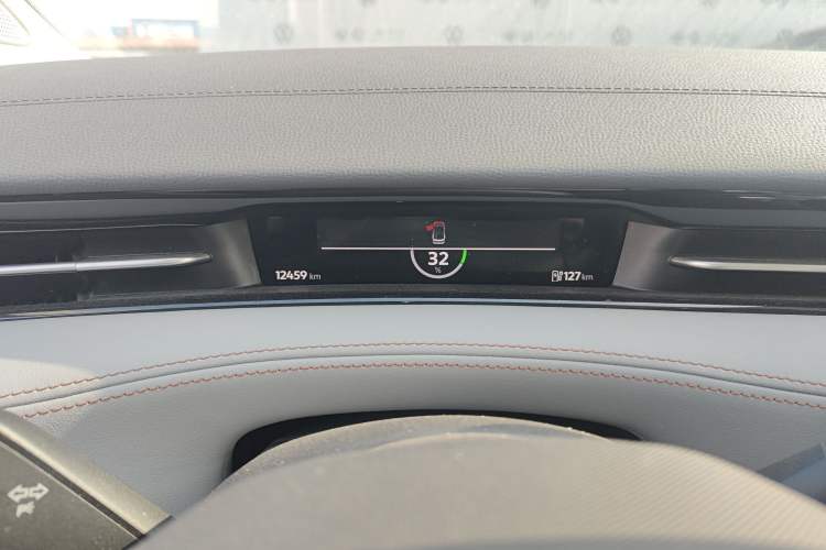 Used Volkswagen ID.7 VIZZION 2024 AIR model
