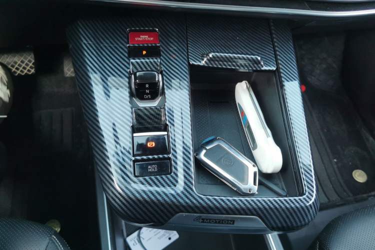 Used Volkswagen Talagon 2023 Facelift 380TSI All-Wheel Drive Luxury Jiajing Pro Version with 7 Seats
