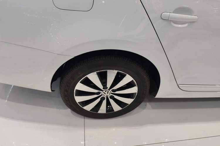 Used Volkswagen Sagitar 2018 1.6L Automatic Comfort Model
