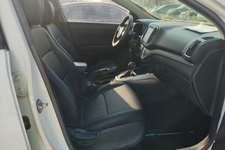 Used Kia KX3 2015 1.6L Automatic Two-Wheel Drive GLS
