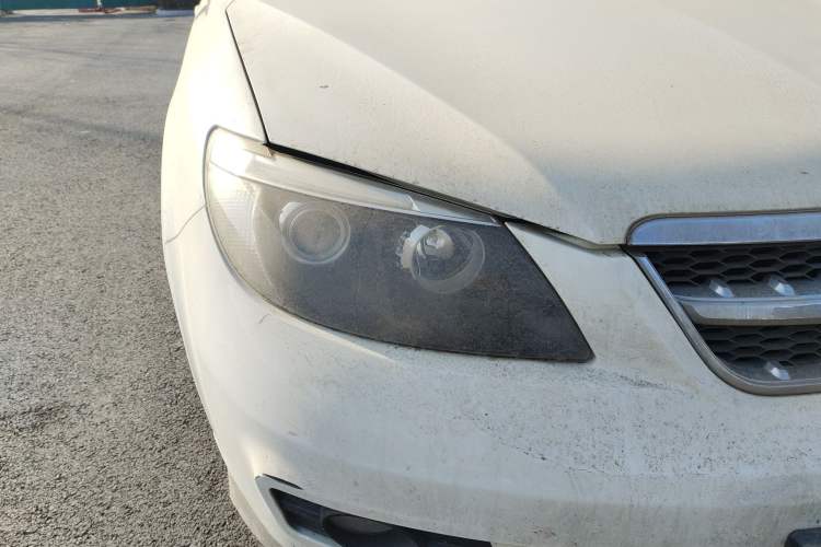 Used BYD S6 2014 2.0L Manual Luxury 5-Seater