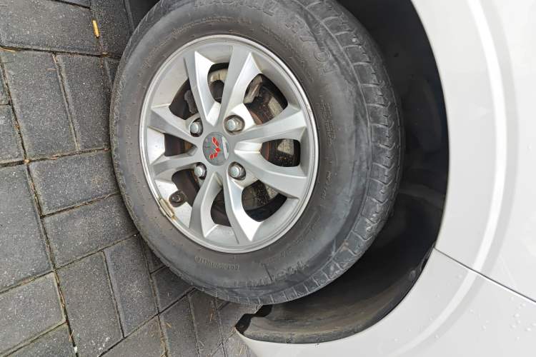 Used Wuling Hongguang V 2019 1.5L Enjoyment Version China VI LAR
