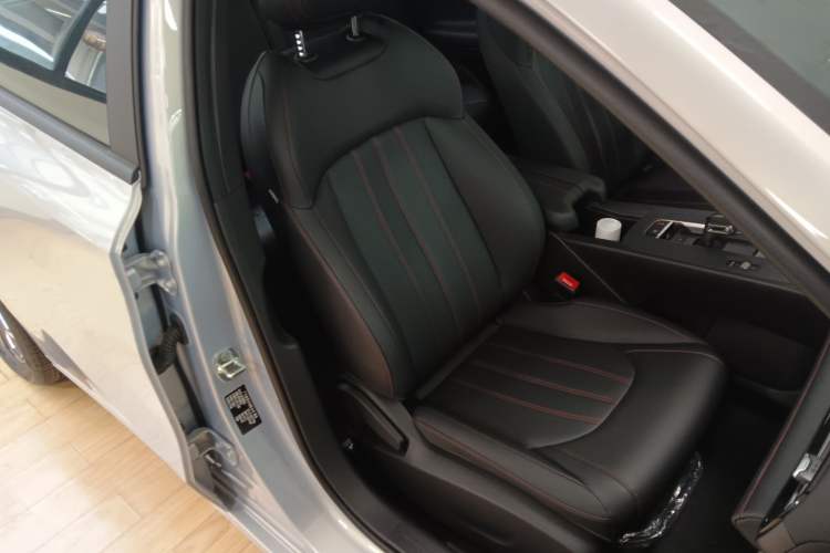 Used GAC Trumpchi EMPOW 2023 Shadow Leopard H High-Energy Hybrid Edition