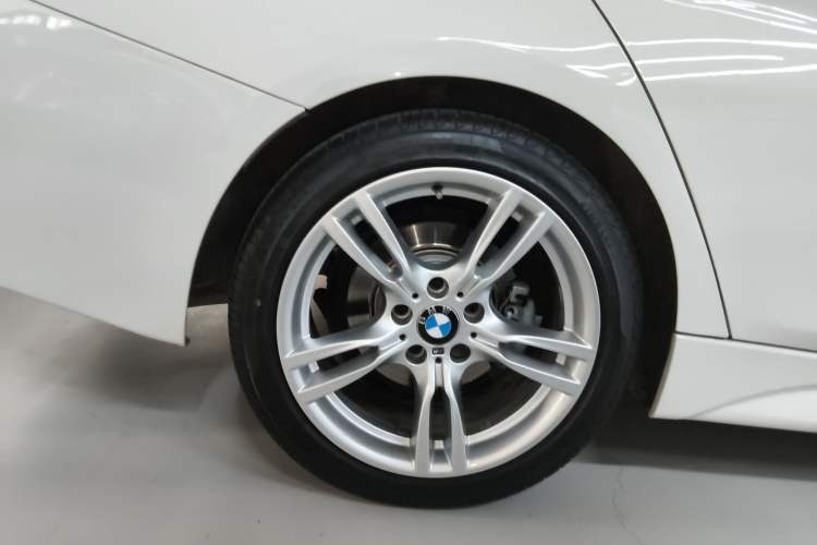 Used BMW 3 Series 2018 320Li Leading Model M Sport Package
