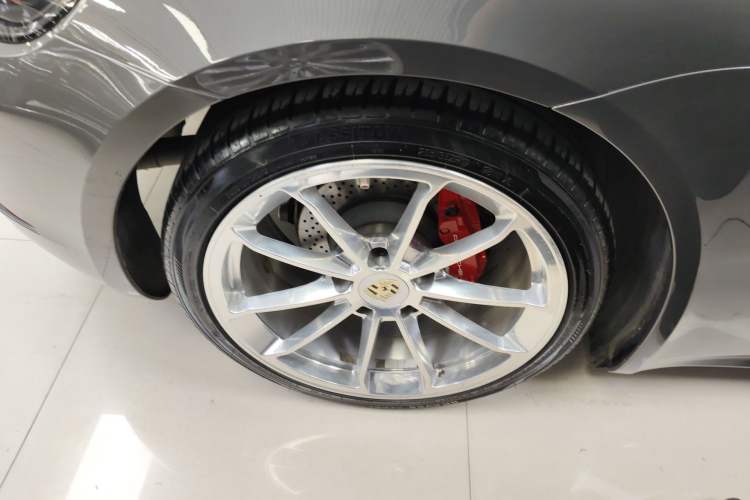 Used Porsche 718 2018 Cayman 2.0T
