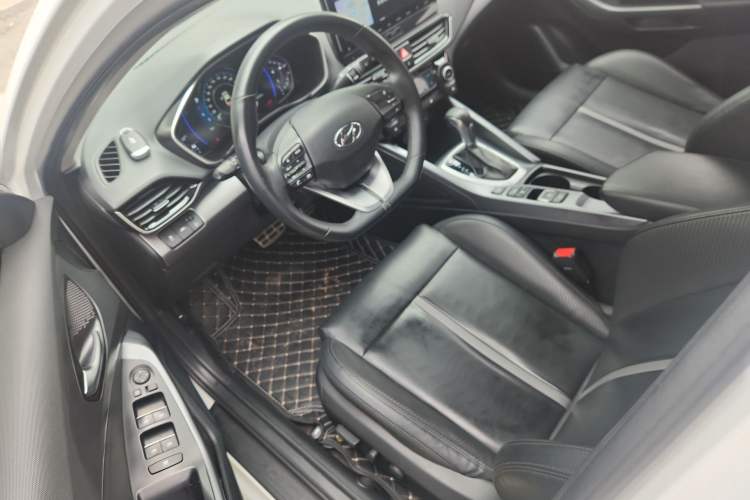 Used Hyundai Lafesta 2019 280TGDi Smart Edition China VI Standard
