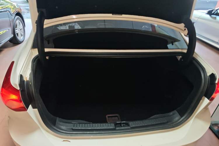 Used Ford Focus 2020 Sedan EcoBoost 180 Automatic Trend Edition
