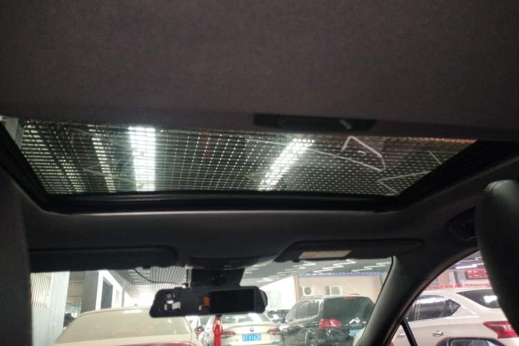 Used Toyota Levin 2021 185T CVT Luxury Edition
