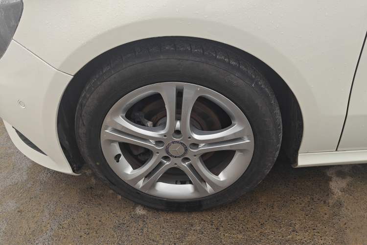 Used Mercedes-Benz A-Class (Import) 2015 A 180
