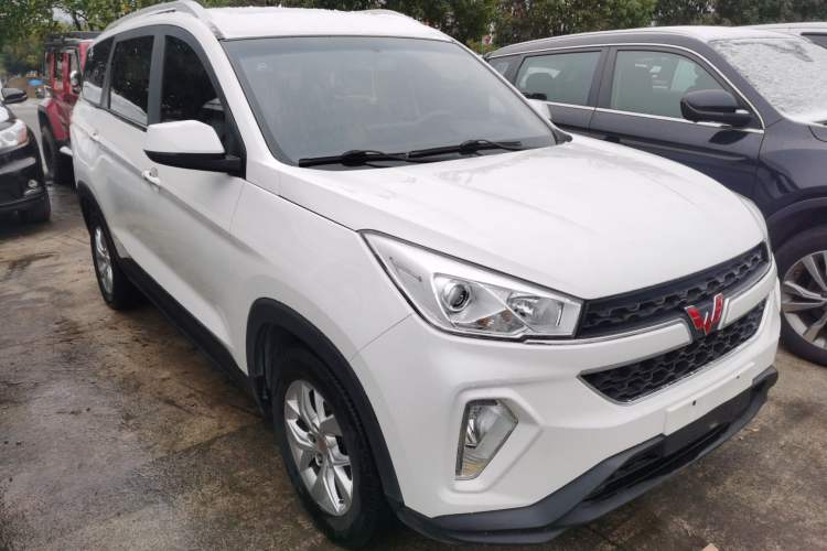 Used Wuling Hongguang S3 2018 1.5L Manual Luxury Model China V Standard