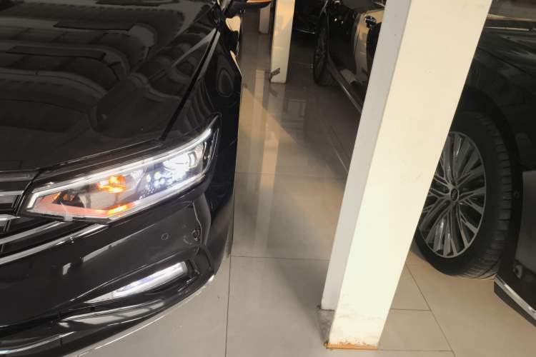 Used Volkswagen Magotan 2020 330TSI DSG Luxury Edition
