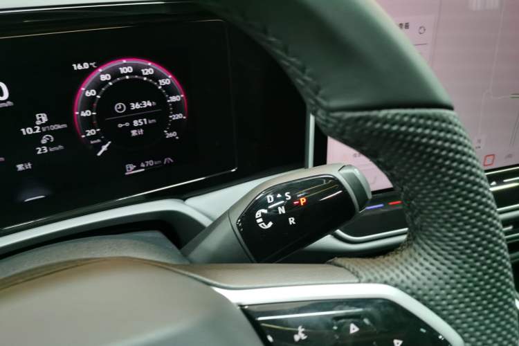 Used Volkswagen Magotan 2024 380TSI DSG Prestige Edition DaMai Package
