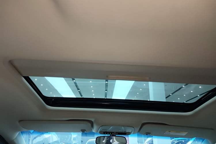 Used Buick GL8 2023 ES Lu Zun Comfort Model
