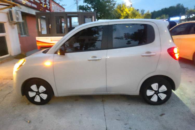 Used Wuling Hongguang MINIEV 2025 Four-Door Version Advanced Edition
