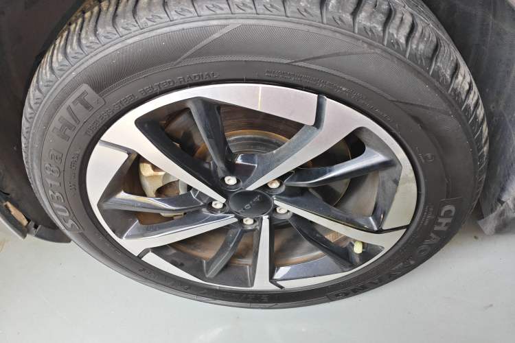 Used AION Y 2023 Younger Star Edition
