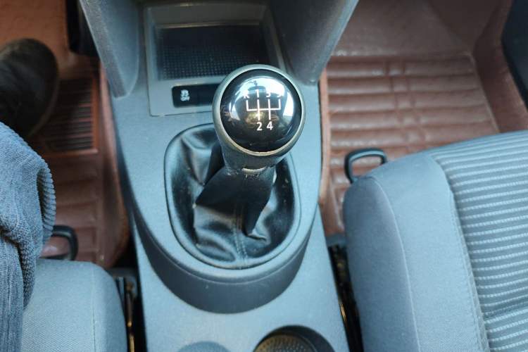 Used Volkswagen Touran 2013 1.4T Manual Fashion Edition 5 Seats
