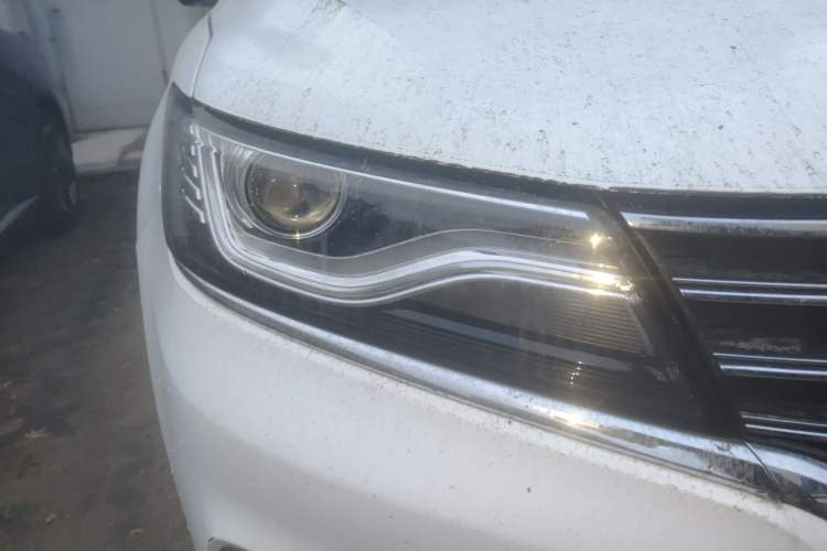 Used Roewe RX5 2018 20T Two-Wheel Drive Manual Flagship Edition