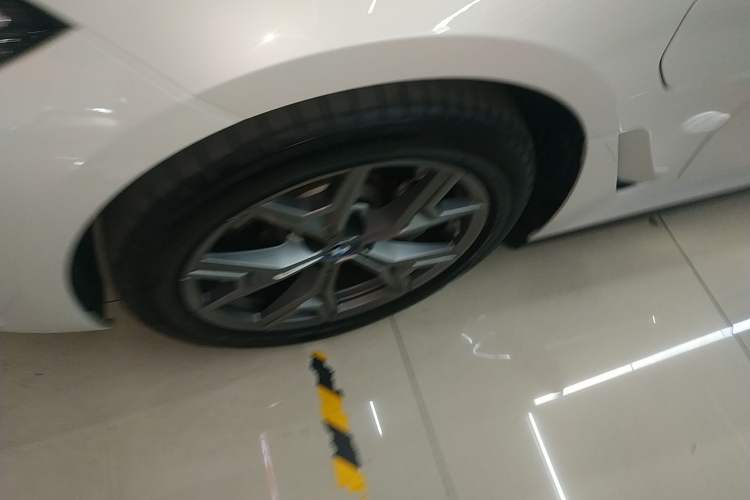 Used BMW i3 2024 eDrive 35 L
