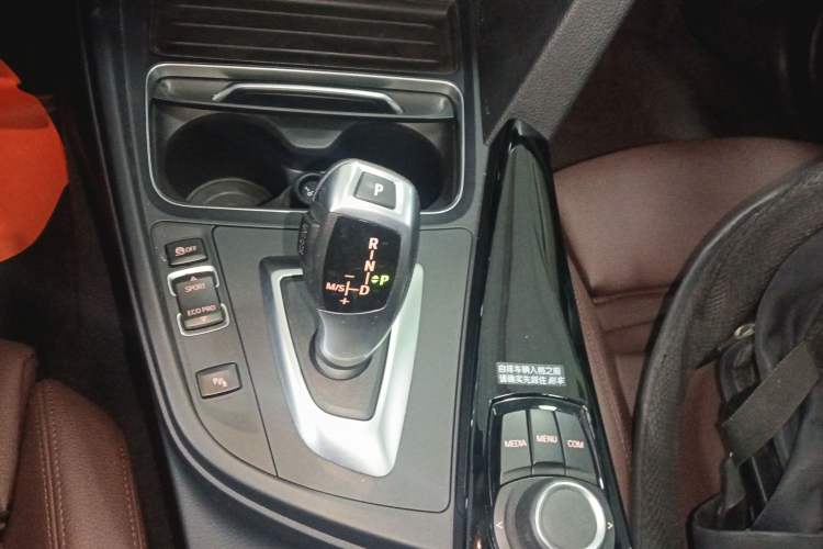 Used BMW 3 Series 2018 320Li Fashion Model
