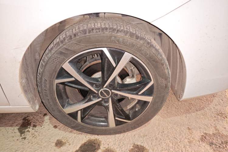 Used Roewe i5 2023 1.5L CVT Luxury Edition