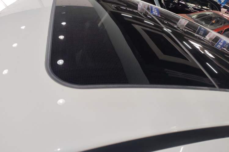 Used Honda Vezel 2020 1.5L CVT Pioneer Edition
